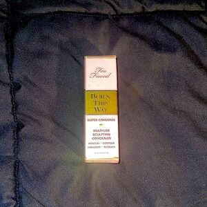 Too Faced Born This Way (Chai) Concealer